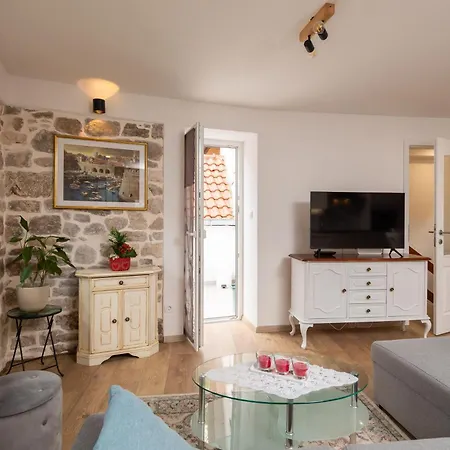 Downtown Maisonette * Omiš