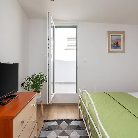 Apartament Downtown Maisonette *