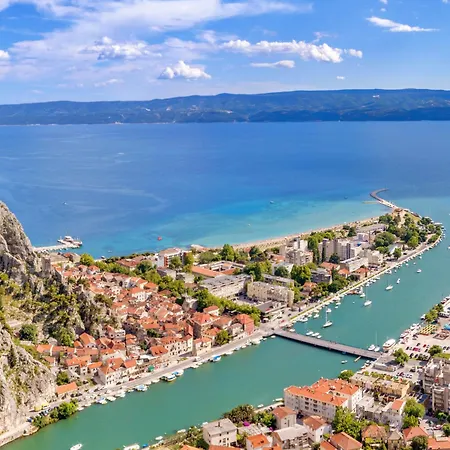 Downtown Maisonette Omiš
